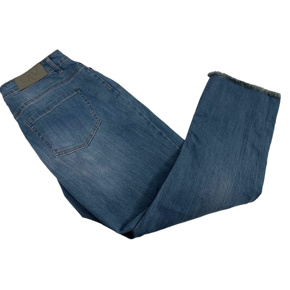 Elliott & Vine Jeans Womens Size 10 Straight Raw Hem Medium Wash Denim Stretch - Picture 8 of 9